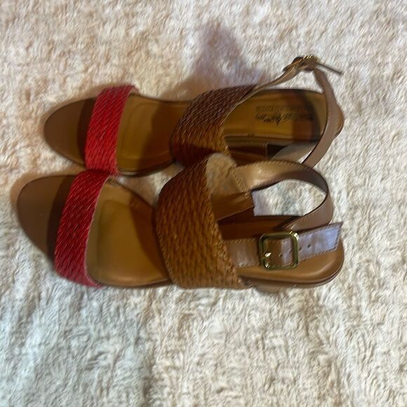 Coach and Four shoes size 7.5 M - Picture 1 of 10